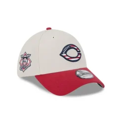 Cheap Cincinnati Reds Blackout Basic 59FIFTY Fitted Hat - KTGCaps - Baseball caps for various teams, purchased online at a discount Caps