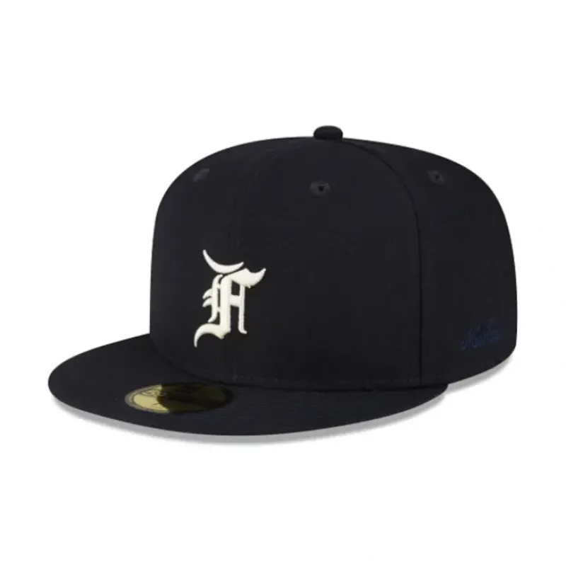 Best Sale Fear of God Essentials Classic Collection Chicago Cubs 59FIFTY Fitted - KTGCaps - Baseball caps for various teams, purchased online at a discount Caps