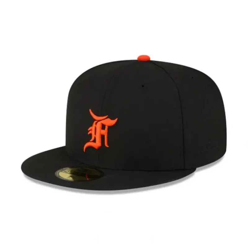 Store Milwaukee Bucks 2024 Country x City Realtree Hoodie - KTGCaps - Baseball caps for various teams, purchased online at a discount Caps