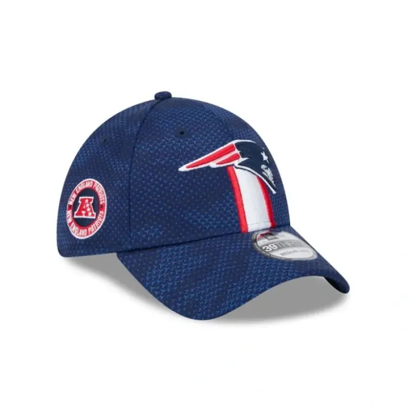 Best Sale New England Patriots 2024 Salute to Service Womens Pom Knit Hat - KTGCaps - Baseball caps for various teams, purchased online at a discount