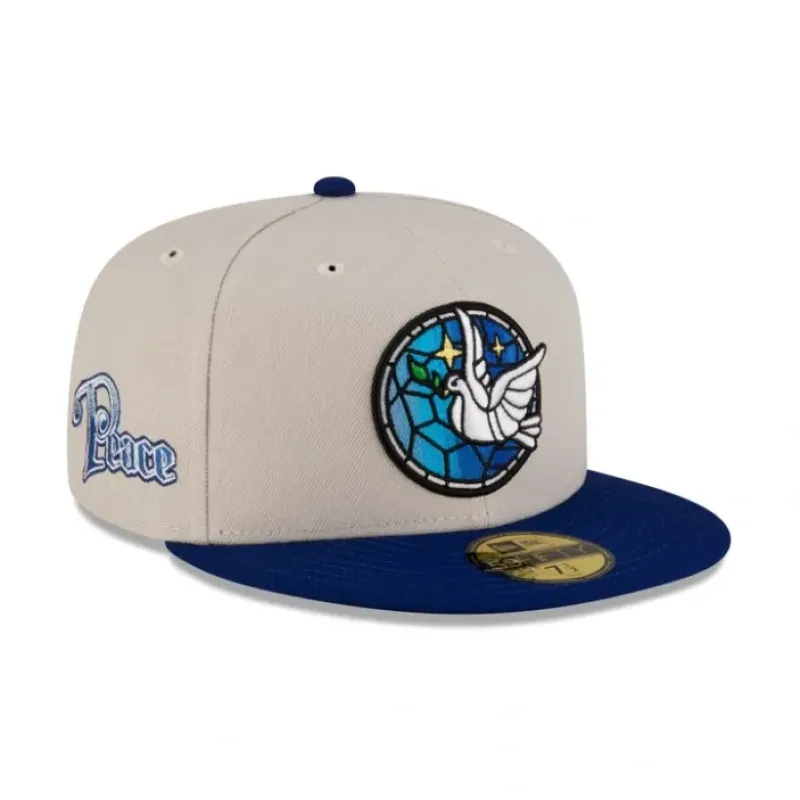 Best Sale New Era Cap Seasonal Staples Holiday Dove 59FIFTY Fitted Hat - KTGCaps - Baseball caps for various teams, purchased online at a discount