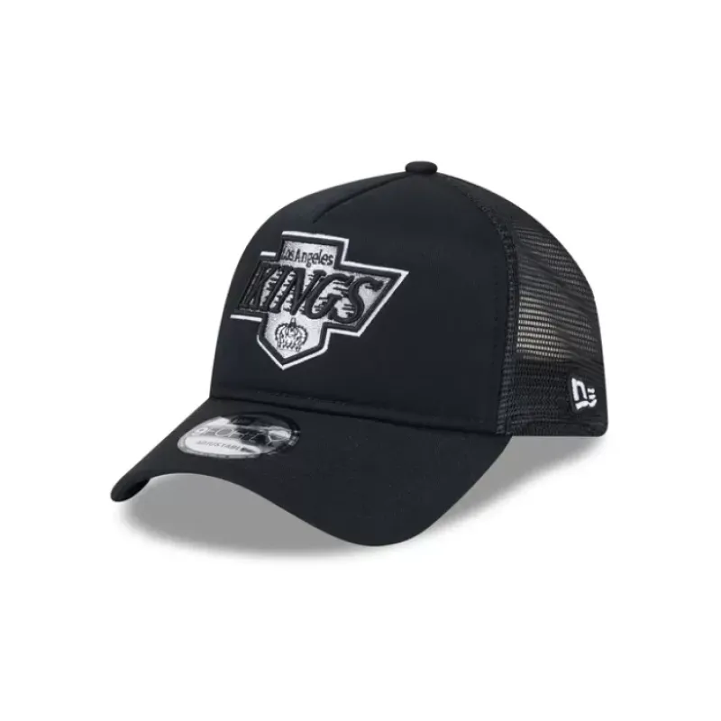 Shop New York Yankees Light Bronze Logo Select TShirt - KTGCaps - Baseball caps for various teams, purchased online at a discount