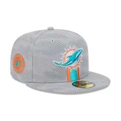 Sale Oakley x Tampa Bay Buccaneers 9SEVENTY StretchSnap Hat - KTGCaps - Baseball caps for various teams, purchased online at a discount