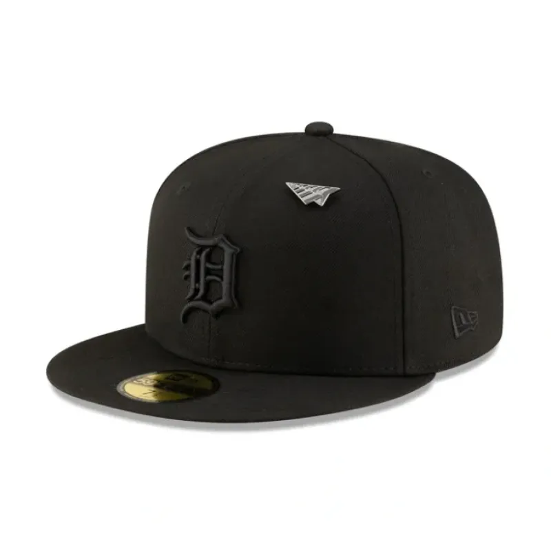 Best Paper Planes x Detroit Tigers Blackout 59FIFTY Fitted Hat - KTGCaps - Baseball caps for various teams, purchased online at a discount